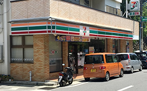 セブンイレブン真鶴店　写真